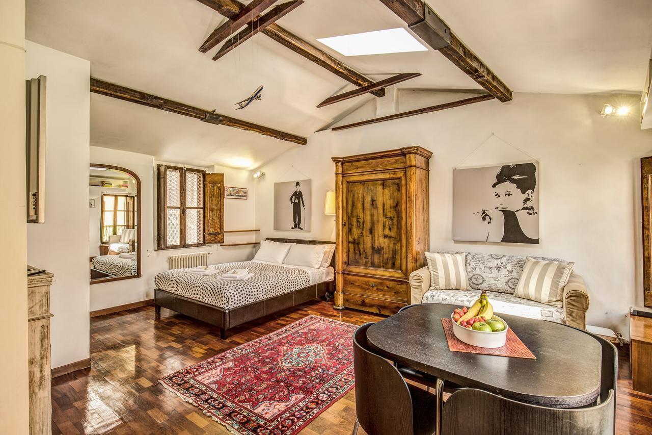 Homehouse Garofano - Rione Monti - Colosseum Ρώμη Εξωτερικό φωτογραφία