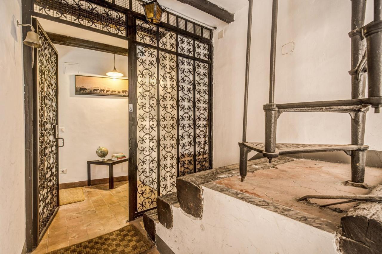 Homehouse Garofano - Rione Monti - Colosseum Ρώμη Εξωτερικό φωτογραφία